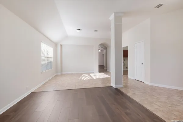 $2,100 | 26751 Trinity Hill, San Antonio, TX 78261