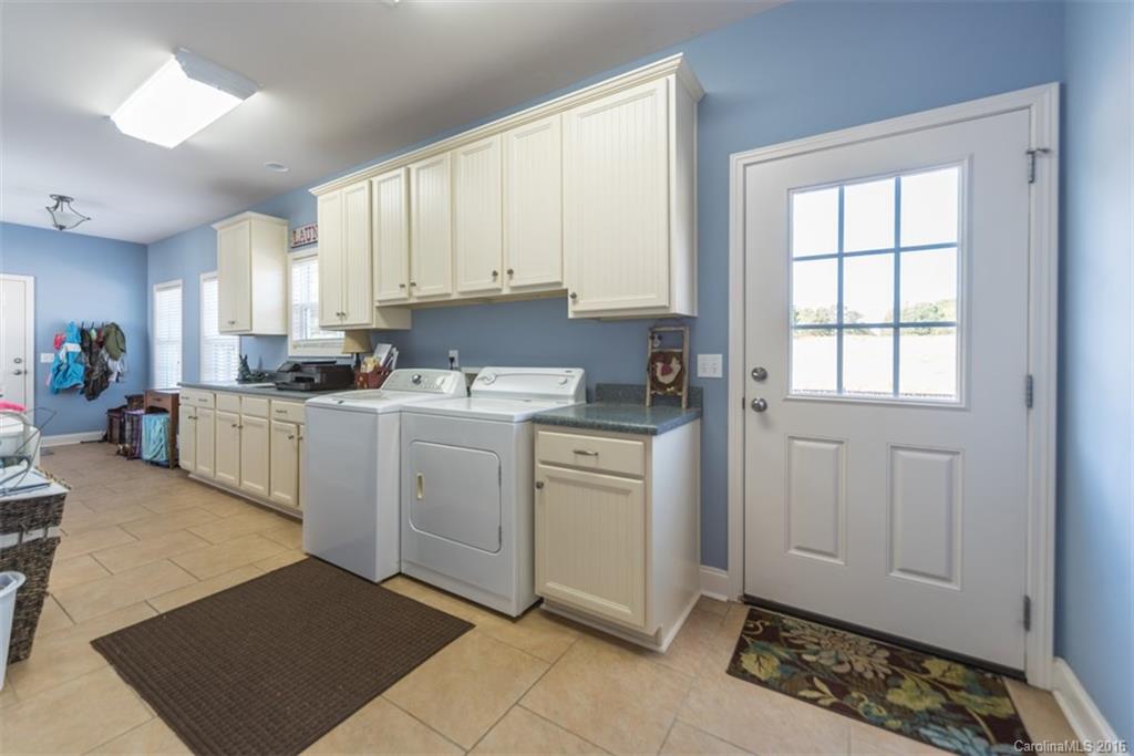 1946 Greenleaf Road Clover, SC 29710 - Photo 16 of 24