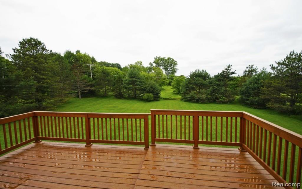 1320 Peavy Road Howell, MI 48843 - Photo 15 of 19