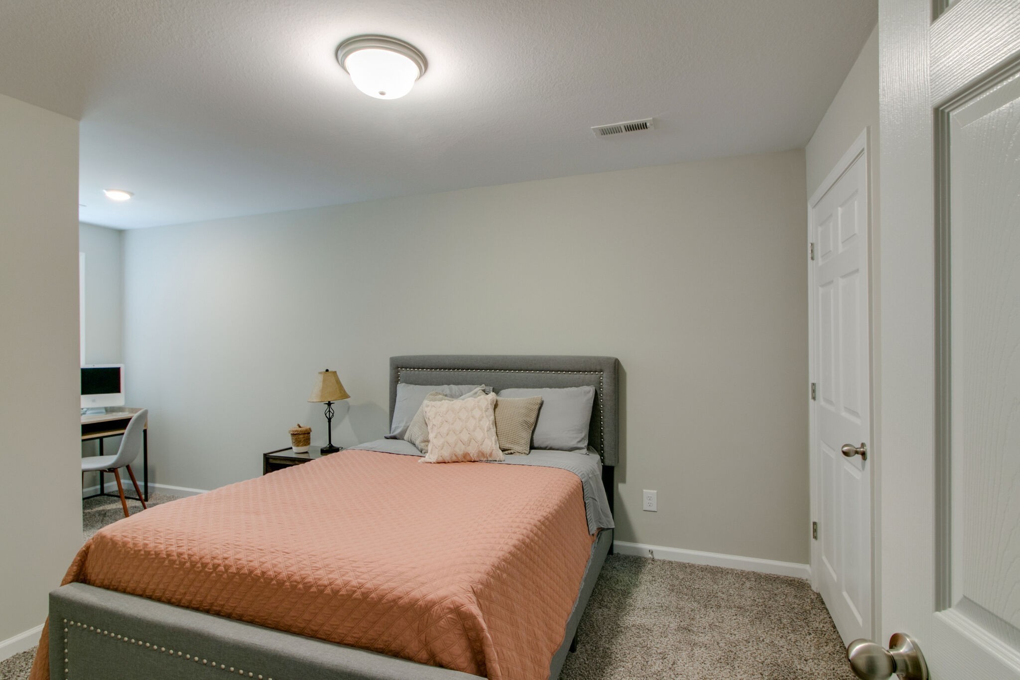 955 Center Road, Unit B Clarksville, TN 37042 - Photo 18 of 24