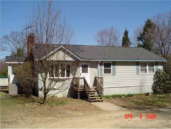 43 Currier Road Candia, NH 03037 - Photo 1 of 9 Gallery Image 1