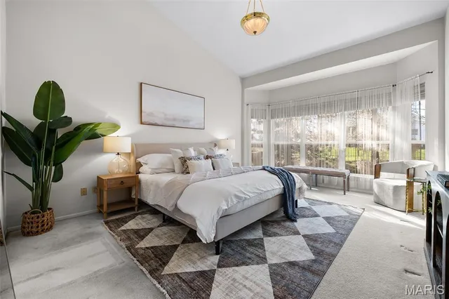 $435,000 | 16866 Chesterfield Bluffs Circle, Chesterfield, MO 63005