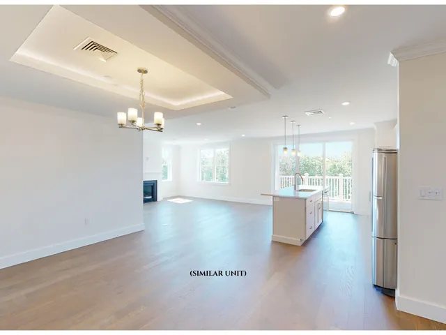 $733,733 | 1 Longview Drive, Unit 210, Atkinson, NH 03811