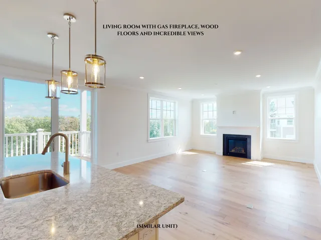 $733,733 | 1 Longview Drive, Unit 210, Atkinson, NH 03811