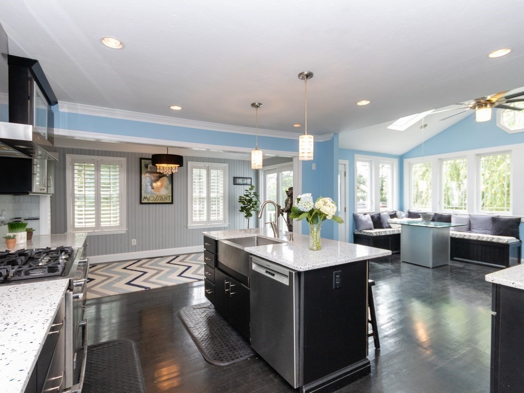 52 F Street Hull, MA 02045 - Photo 11 of 25