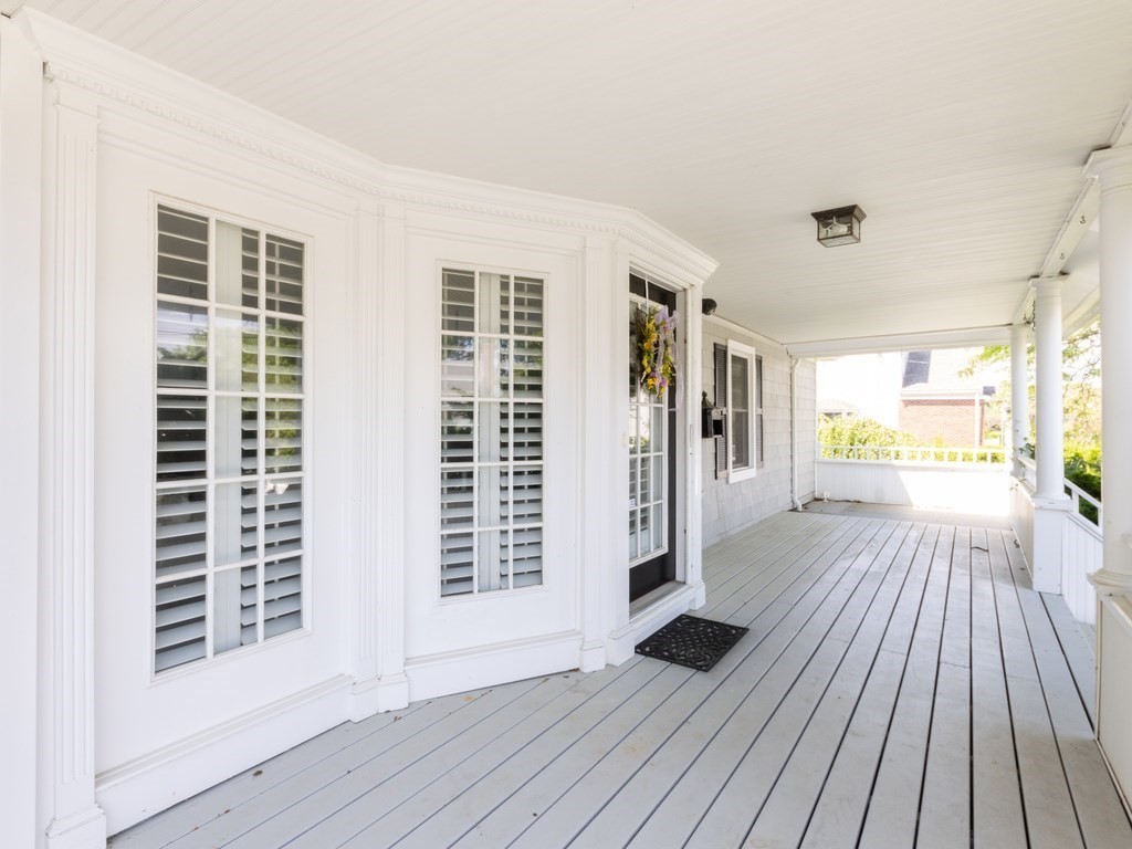 52 F Street Hull, MA 02045 - Photo 2 of 25