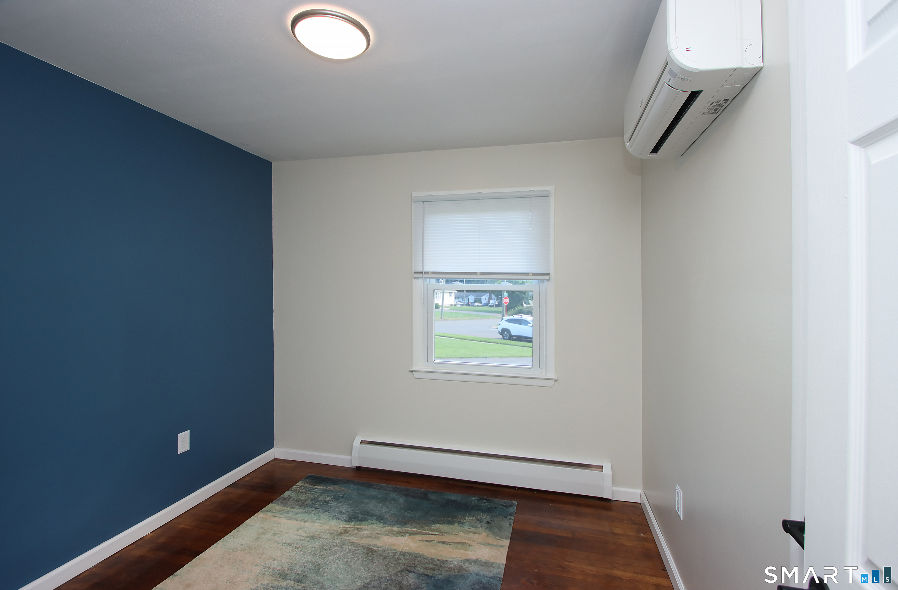 63 Ridgetop Road Wallingford, CT 06492 - Photo 21 of 28 2nd bedroom