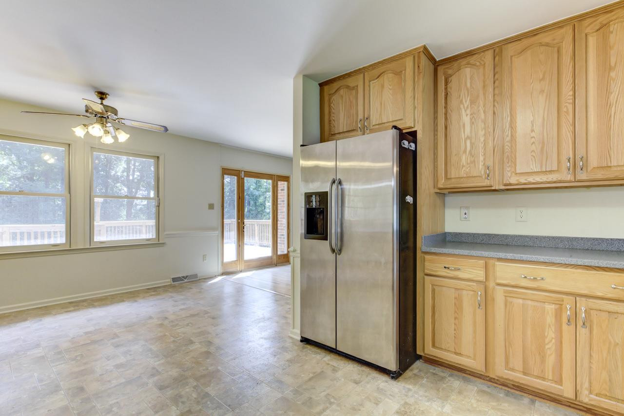 5009 Will-O-Dean Road Raleigh, NC 27616 - Photo 6 of 25 Kitchen