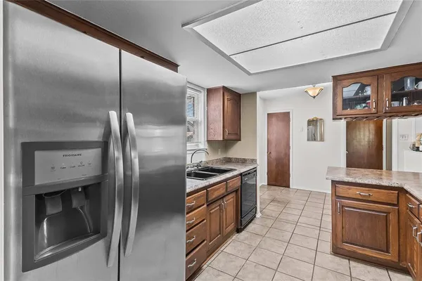$345,000 | 1104 Forest Ridge Drive, Bedford, TX 76022