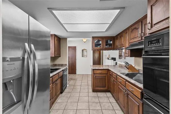 $345,000 | 1104 Forest Ridge Drive, Bedford, TX 76022