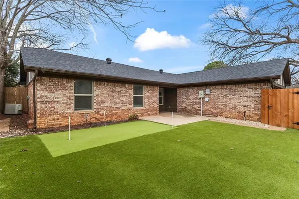 $345,000 | 1104 Forest Ridge Drive, Bedford, TX 76022