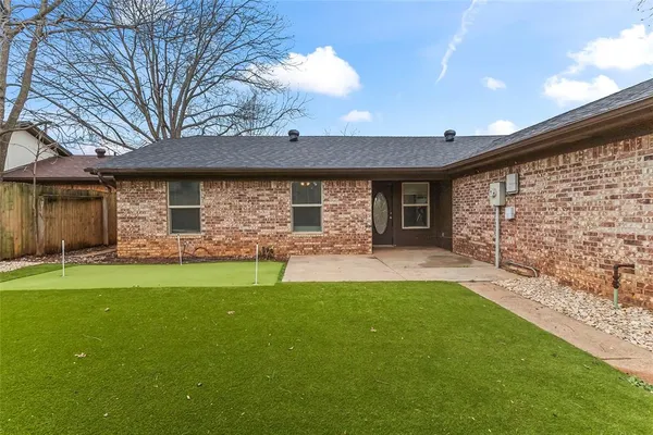 $345,000 | 1104 Forest Ridge Drive, Bedford, TX 76022