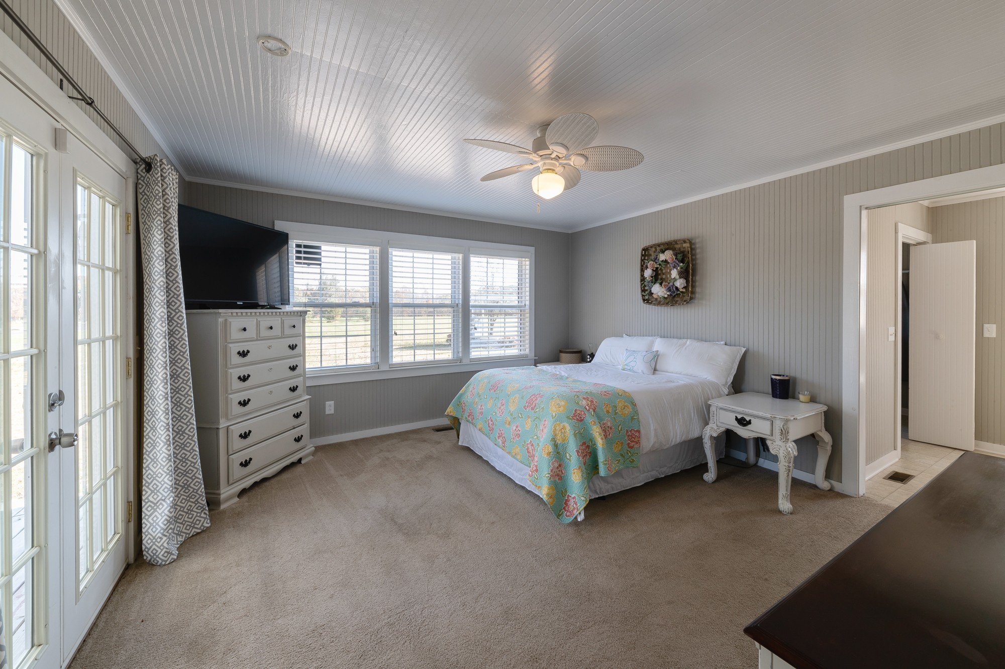 2341 Gideon Road Greenbrier, TN 37073 - Photo 18 of 30 a bedroom with a large bed and a window