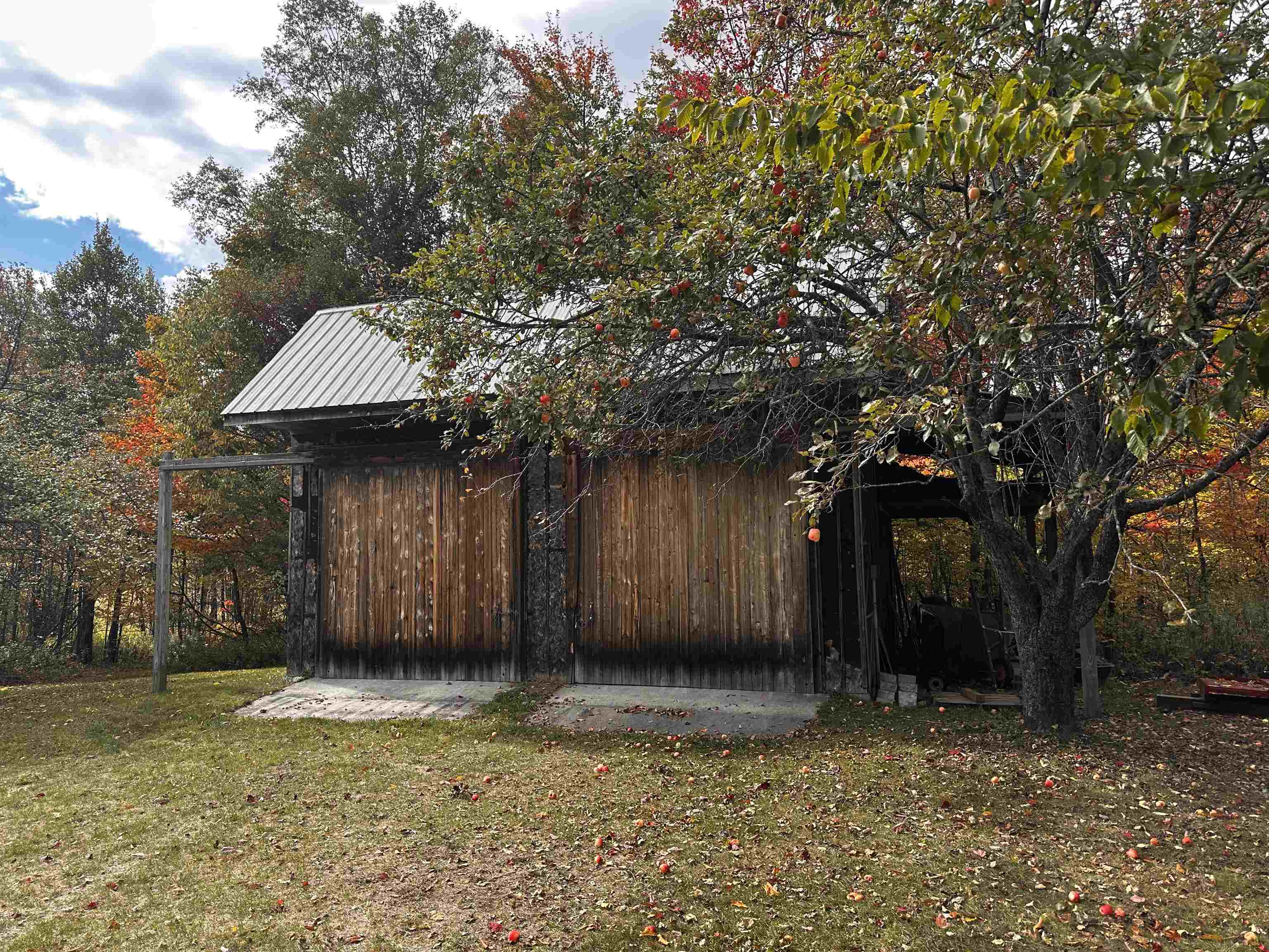 572 Blakely Road Wheelock, VT 05851 - Photo 32 of 52