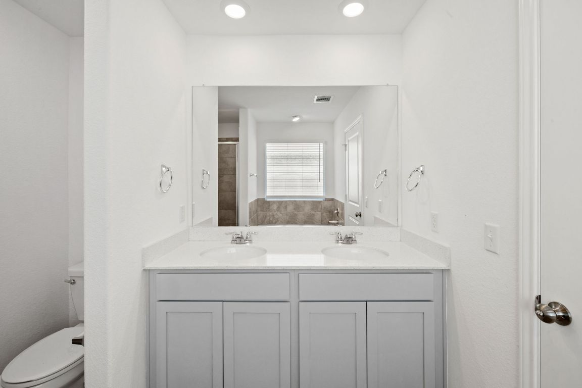 110 Madrid Kyle, TX 78640 - Photo 18 of 29