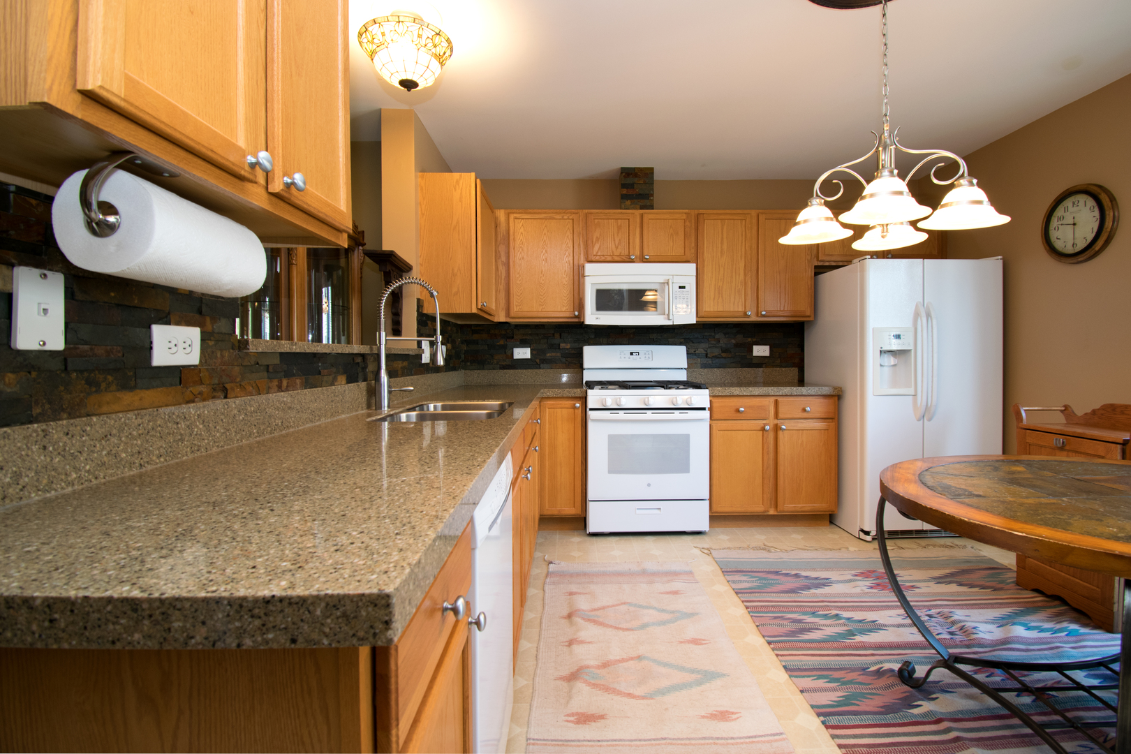 34381 North Barberry Road Round Lake, IL 60073 - Photo 5 of 14