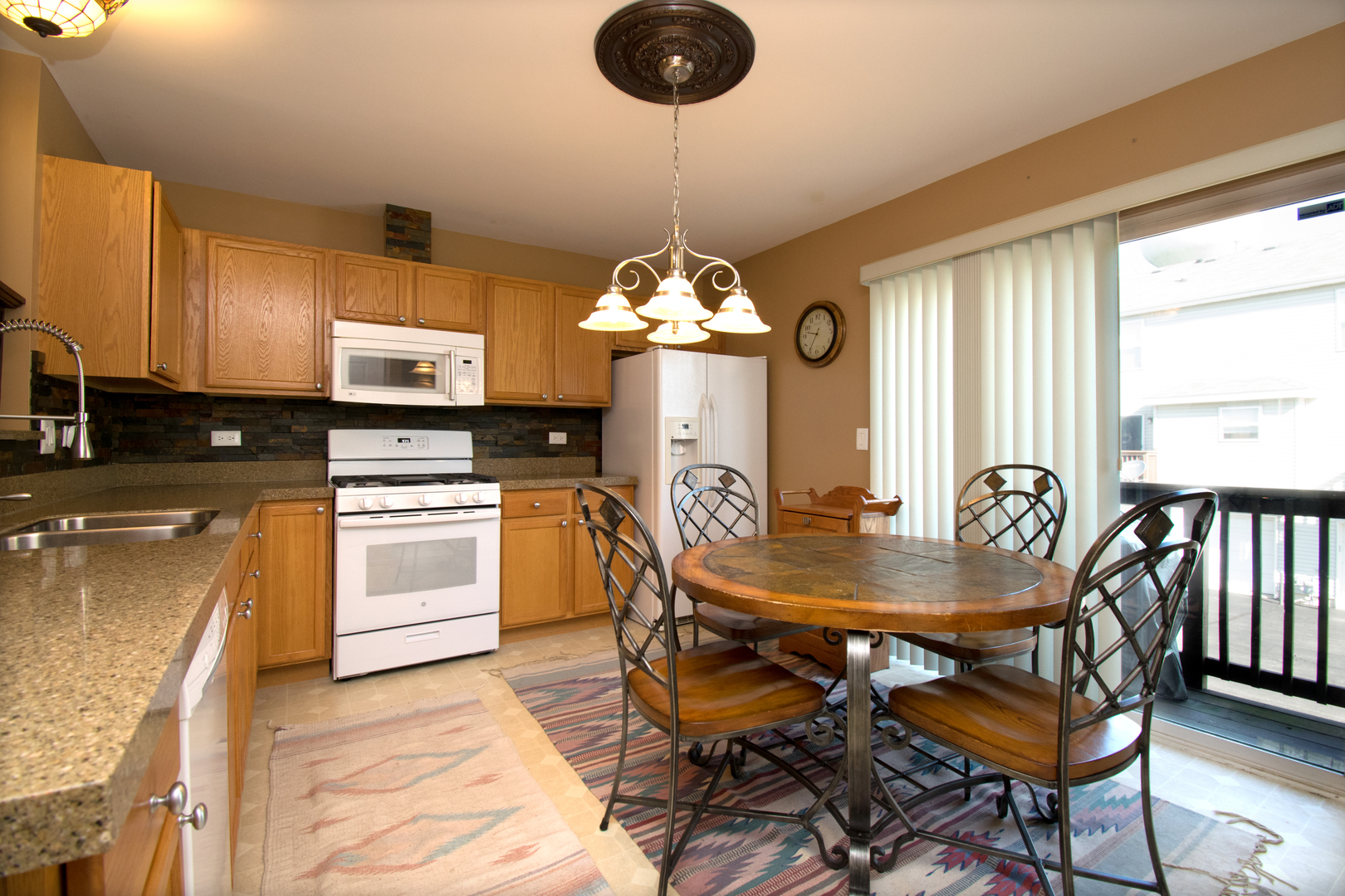 34381 North Barberry Road Round Lake, IL 60073 - Photo 6 of 14