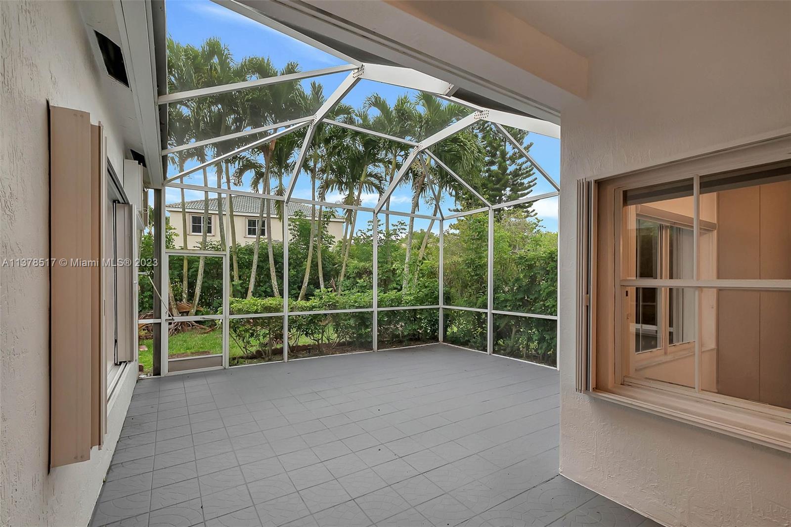 4115 Sabal Ridge Circle Weston, FL 33331 - Photo 13 of 31 a view of outdoor space