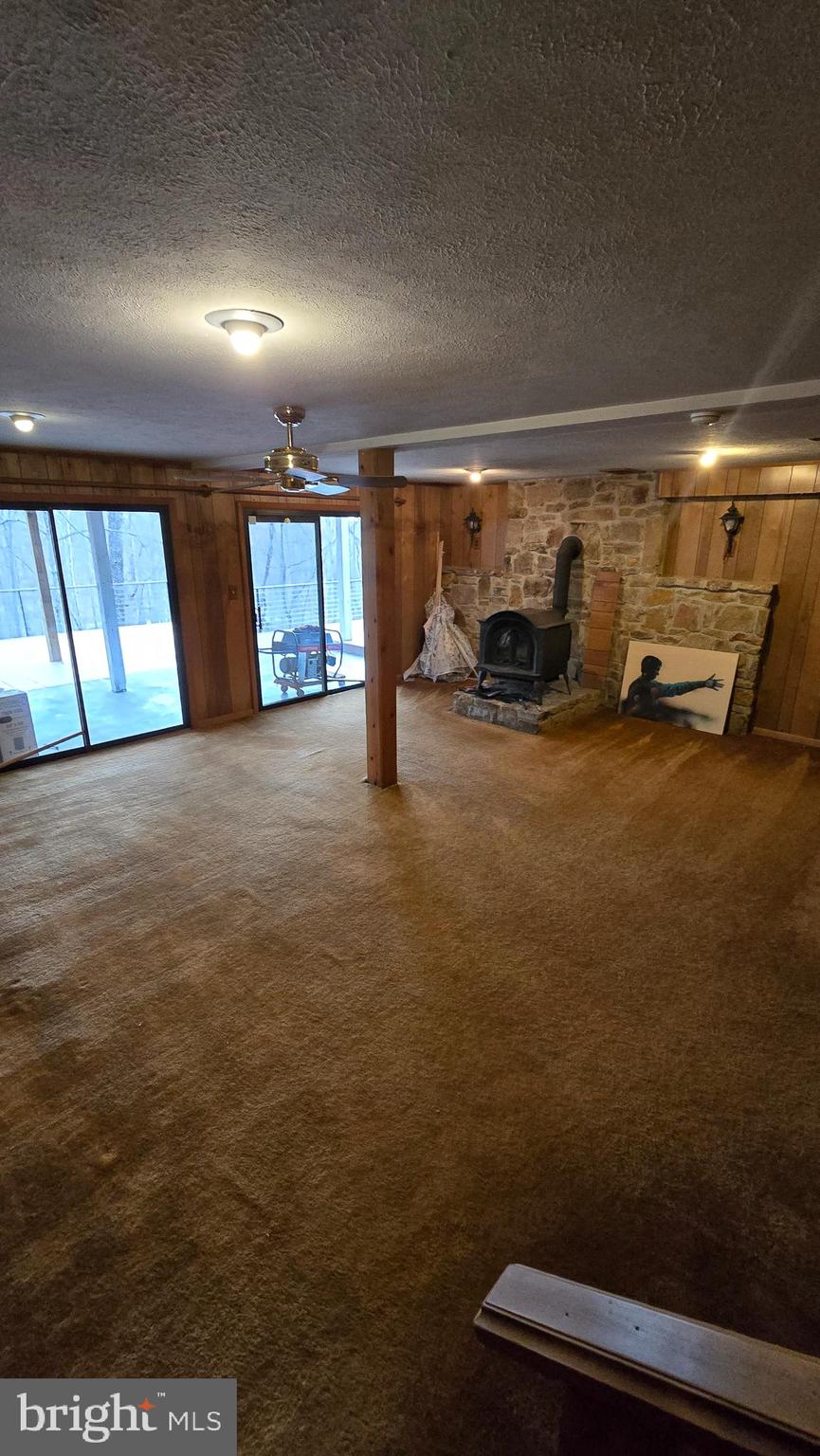 274 3 Oaks Drive Gore, VA 22637 - Photo 18 of 21