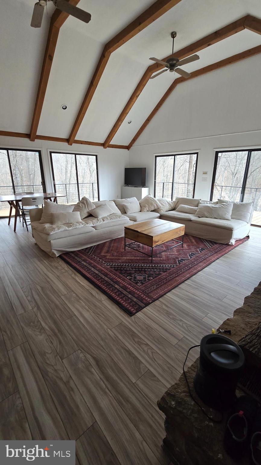 274 3 Oaks Drive Gore, VA 22637 - Photo 5 of 21