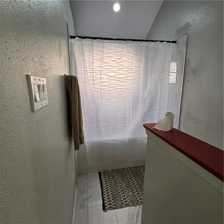 $1,900 | 2113 Golfview Drive, Laplace, LA 70068