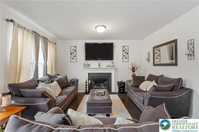 $540,000 | 314 Kingsbarns Lane, Northampton, PA 18067