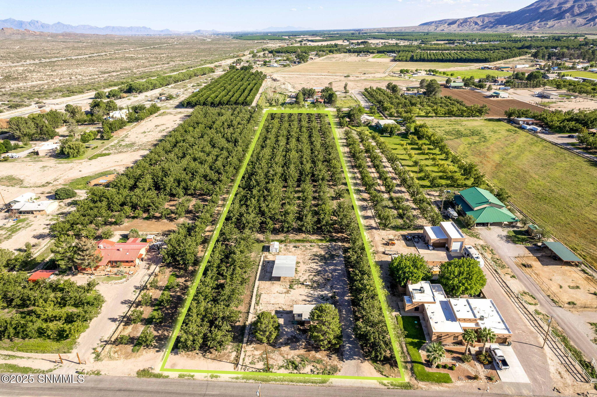 411 Hayride Road Las Cruces, NM 88007 - Photo 1 of 1 1-web-or-mls-Snappin Homes (R0300142_Hay
