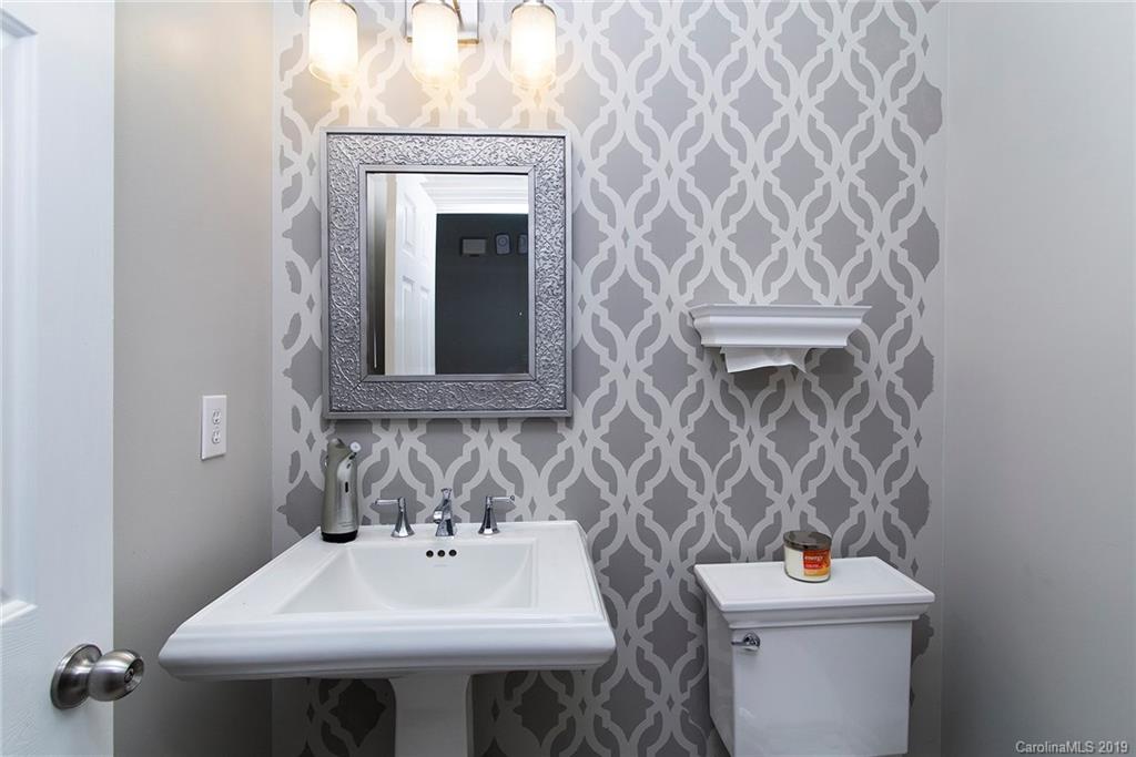 2025 Copperplate Road Charlotte, NC 28262 - Photo 14 of 23 Gallery Image 14