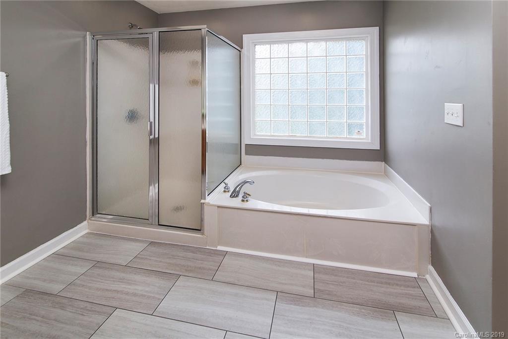 2025 Copperplate Road Charlotte, NC 28262 - Photo 17 of 23 Gallery Image 17