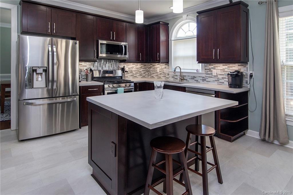 2025 Copperplate Road Charlotte, NC 28262 - Photo 7 of 23 Gallery Image 7
