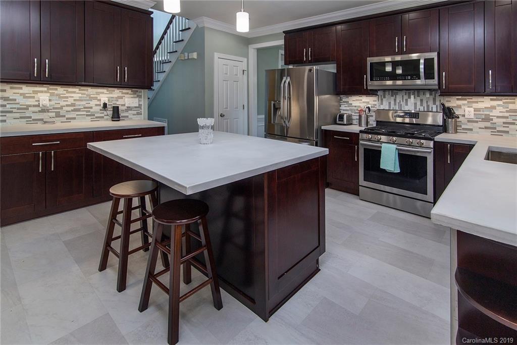 2025 Copperplate Road Charlotte, NC 28262 - Photo 9 of 23 Gallery Image 9