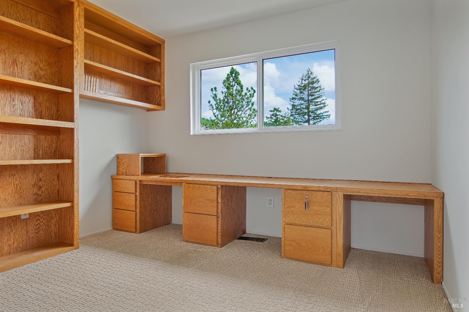 854 Butternut Drive San Rafael, CA 94903 - Photo 23 of 38