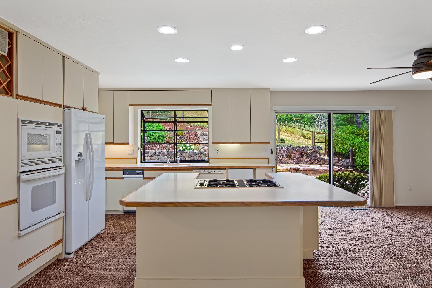854 Butternut Drive San Rafael, CA 94903 - Photo 5 of 38