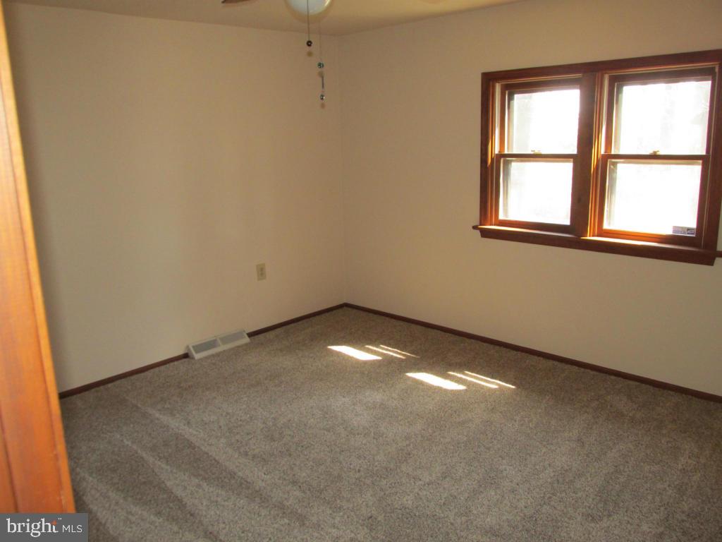 1161 Cider Press Road Manheim, PA 17545 - Photo 17 of 56 an empty room with a window