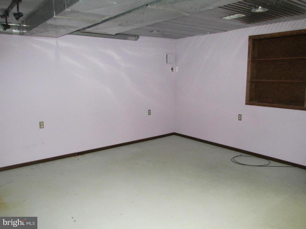 1161 Cider Press Road Manheim, PA 17545 - Photo 29 of 56 a view of a room