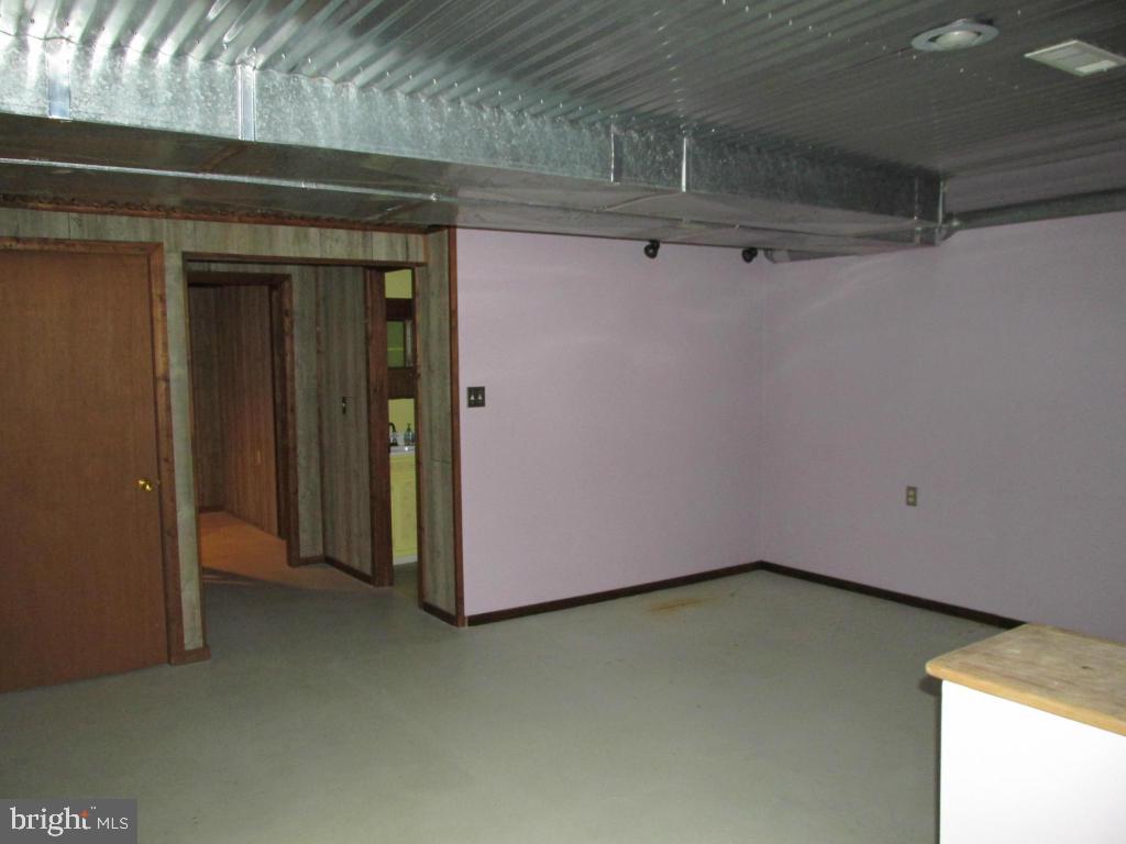1161 Cider Press Road Manheim, PA 17545 - Photo 30 of 56 a view of an empty room