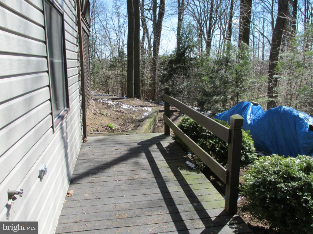 1161 Cider Press Road Manheim, PA 17545 - Photo 43 of 56 a view of balcony with wooden floor and fence