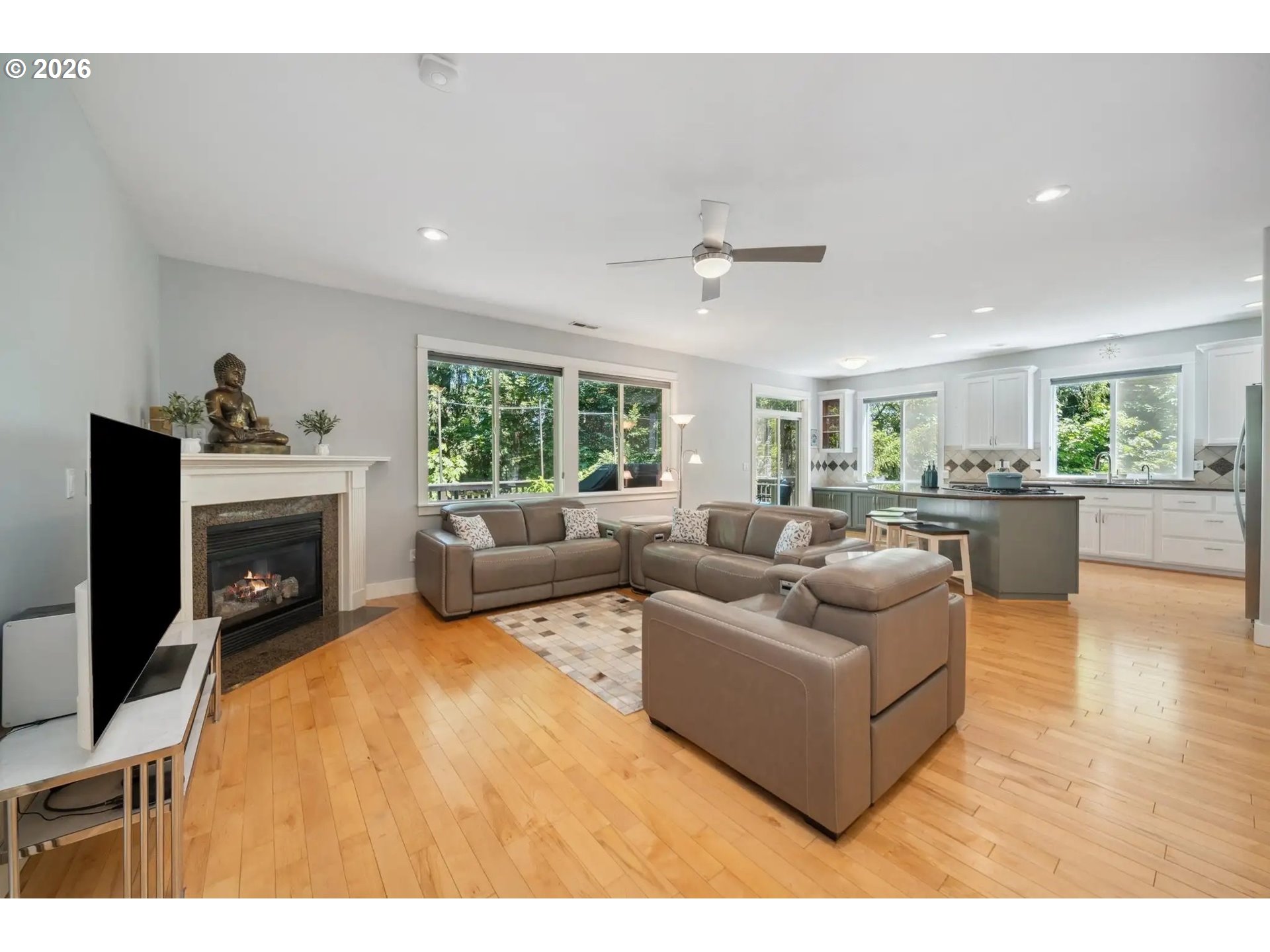 7540 Southwest Becky Court Beaverton, OR 97007 - Photo 2 of 45