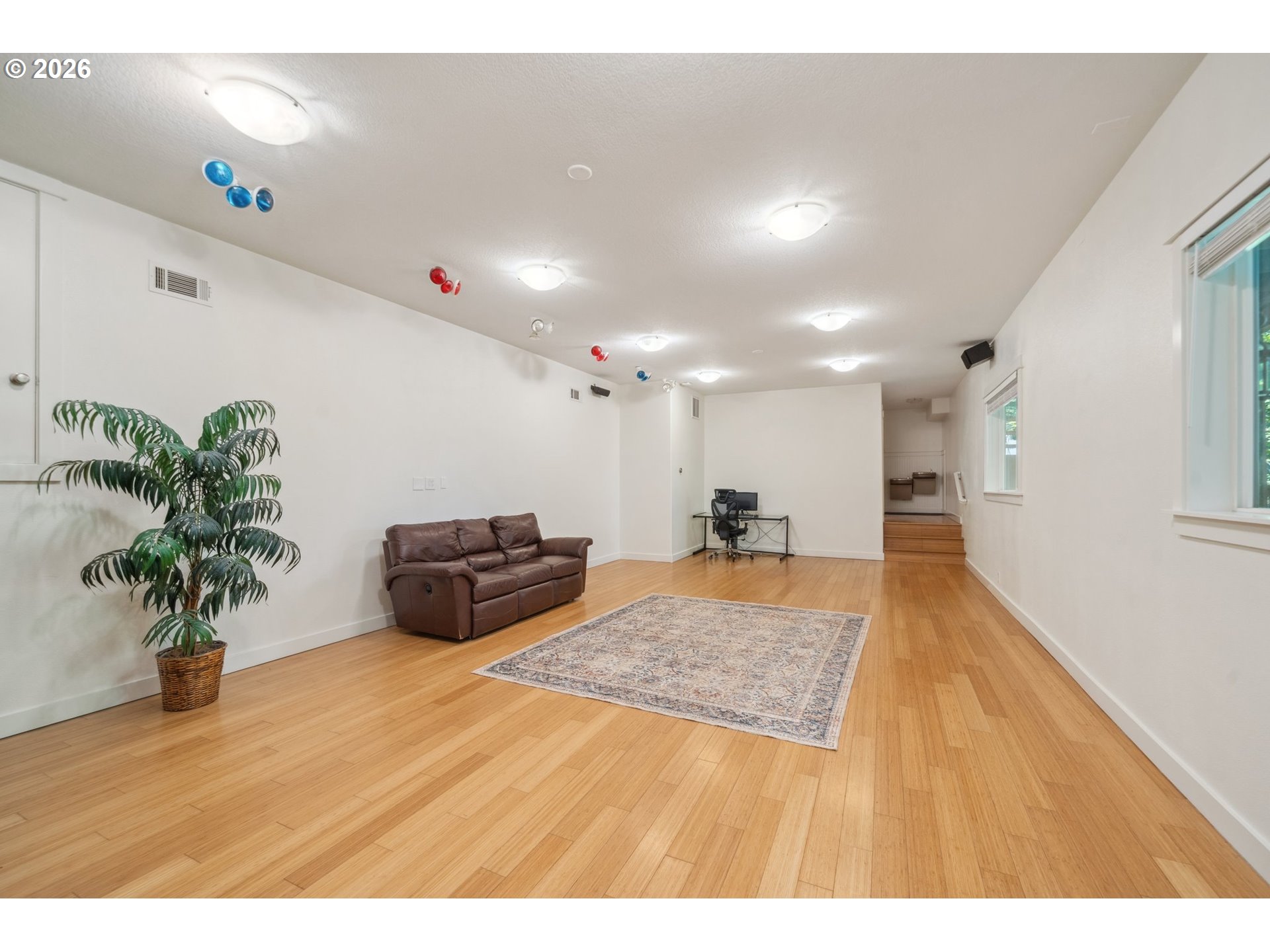 7540 Southwest Becky Court Beaverton, OR 97007 - Photo 5 of 45