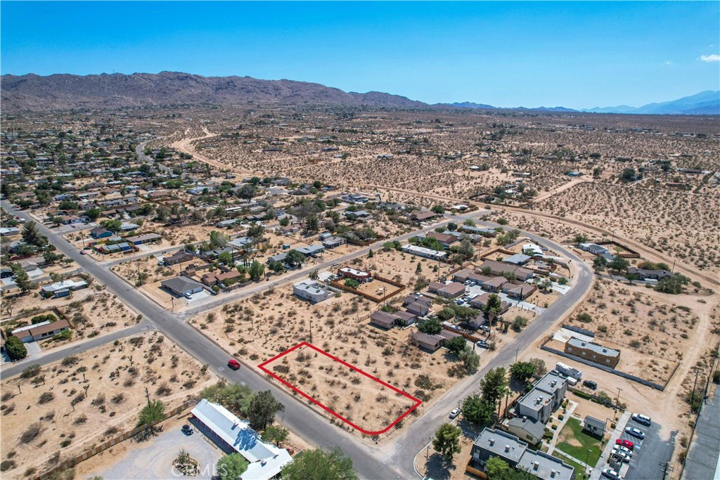 6650 Hillview Road Joshua Tree, CA 92252 - Photo 1 of 7 an aerial view of residential building and trees