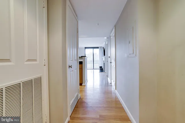 $2,500 | 2220 Fairfax Drive, Unit 601, Arlington, VA 22201