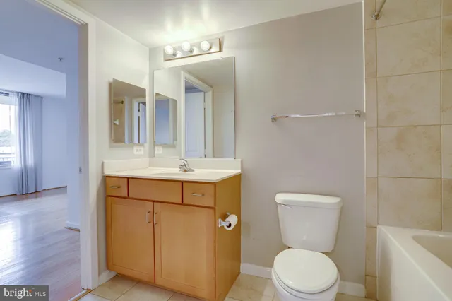 $2,500 | 2220 Fairfax Drive, Unit 601, Arlington, VA 22201