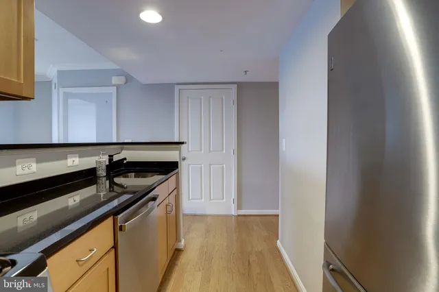 $2,500 | 2220 Fairfax Drive, Unit 601, Arlington, VA 22201