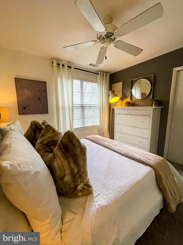 $394,900 | 10204 Crested Iris Drive, Montgomery Village, MD 20886