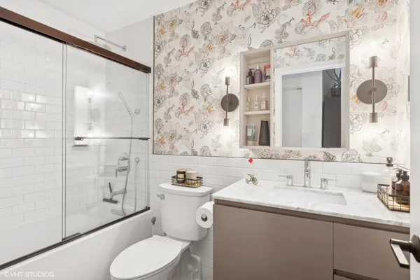 $3,000 | 758 North Larrabee Street, Unit 312, Chicago, IL 60654