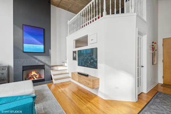 $3,000 | 758 North Larrabee Street, Unit 312, Chicago, IL 60654