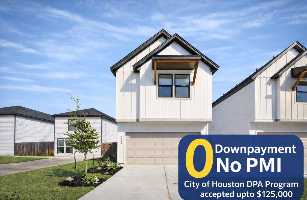 8653 Sunderland Road Houston, TX 77028 - Photo 1 of 14 a view of a house with a yard and potted plants
