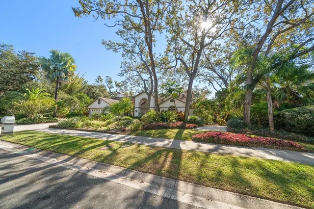 $1,350,000 | 2617 Beagle Path Way, Palm Harbor, FL 34683