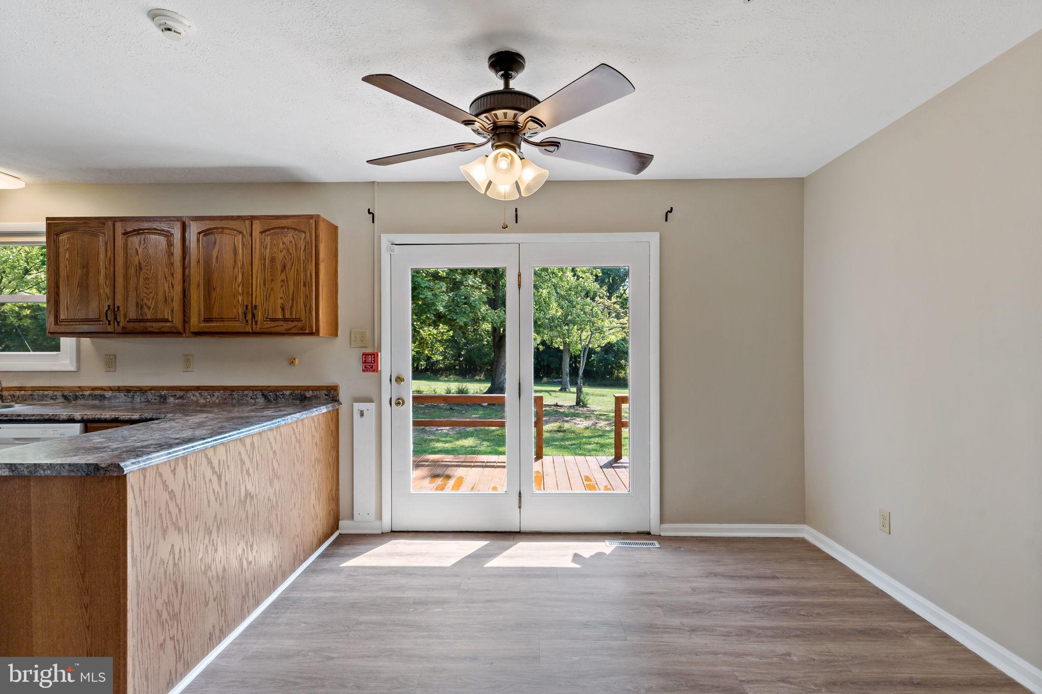 432 Regency Drive Falling Waters, WV 25419 - Photo 18 of 40