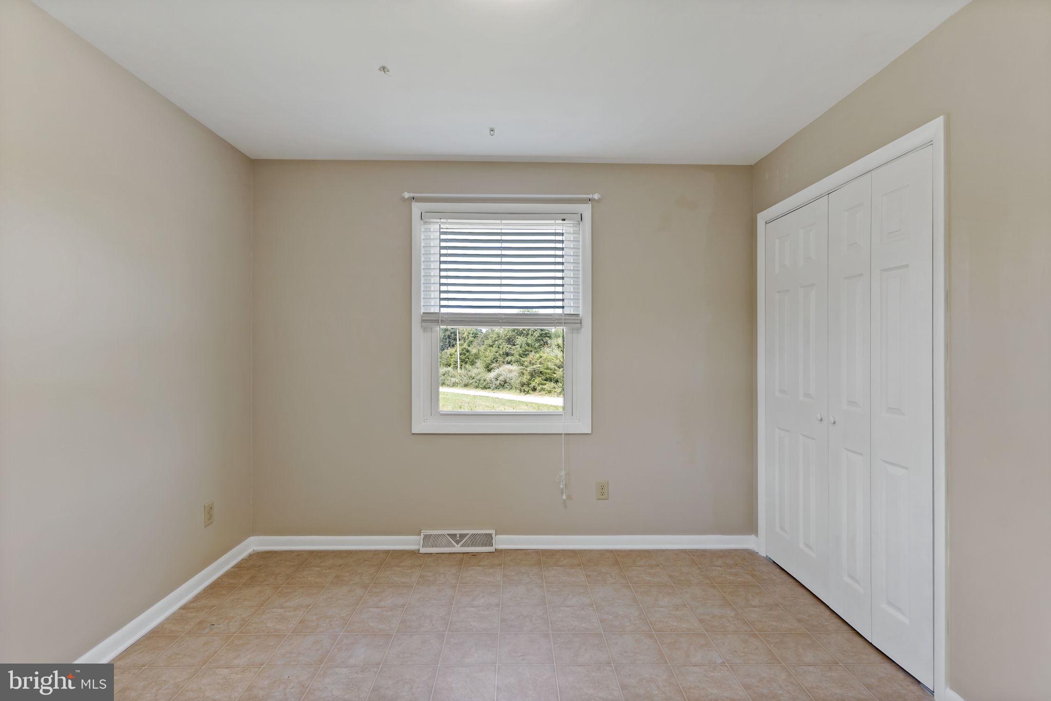 432 Regency Drive Falling Waters, WV 25419 - Photo 29 of 40